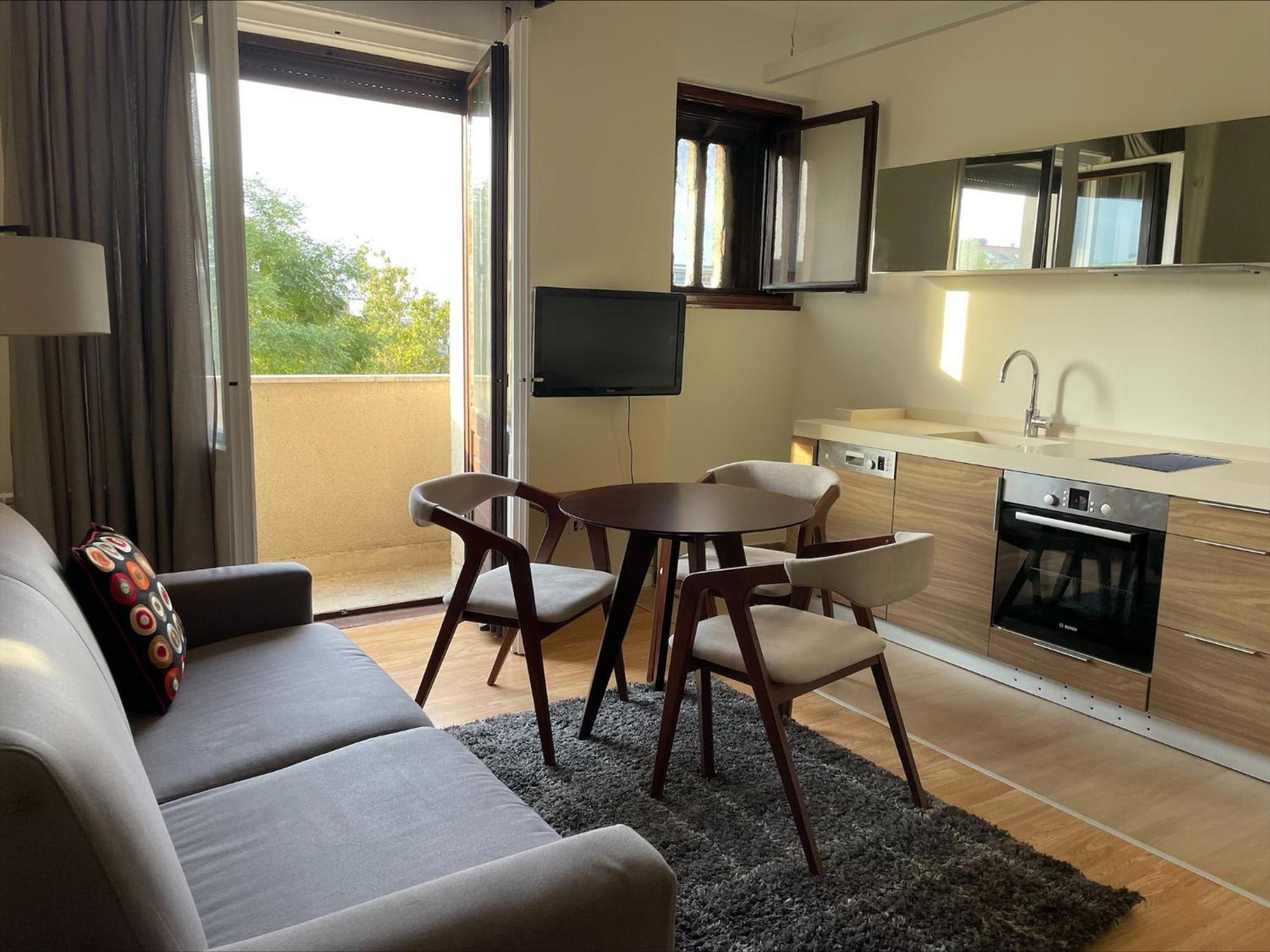 Two Bedroom Apartment Student Square Βελιγράδι Εξωτερικό φωτογραφία